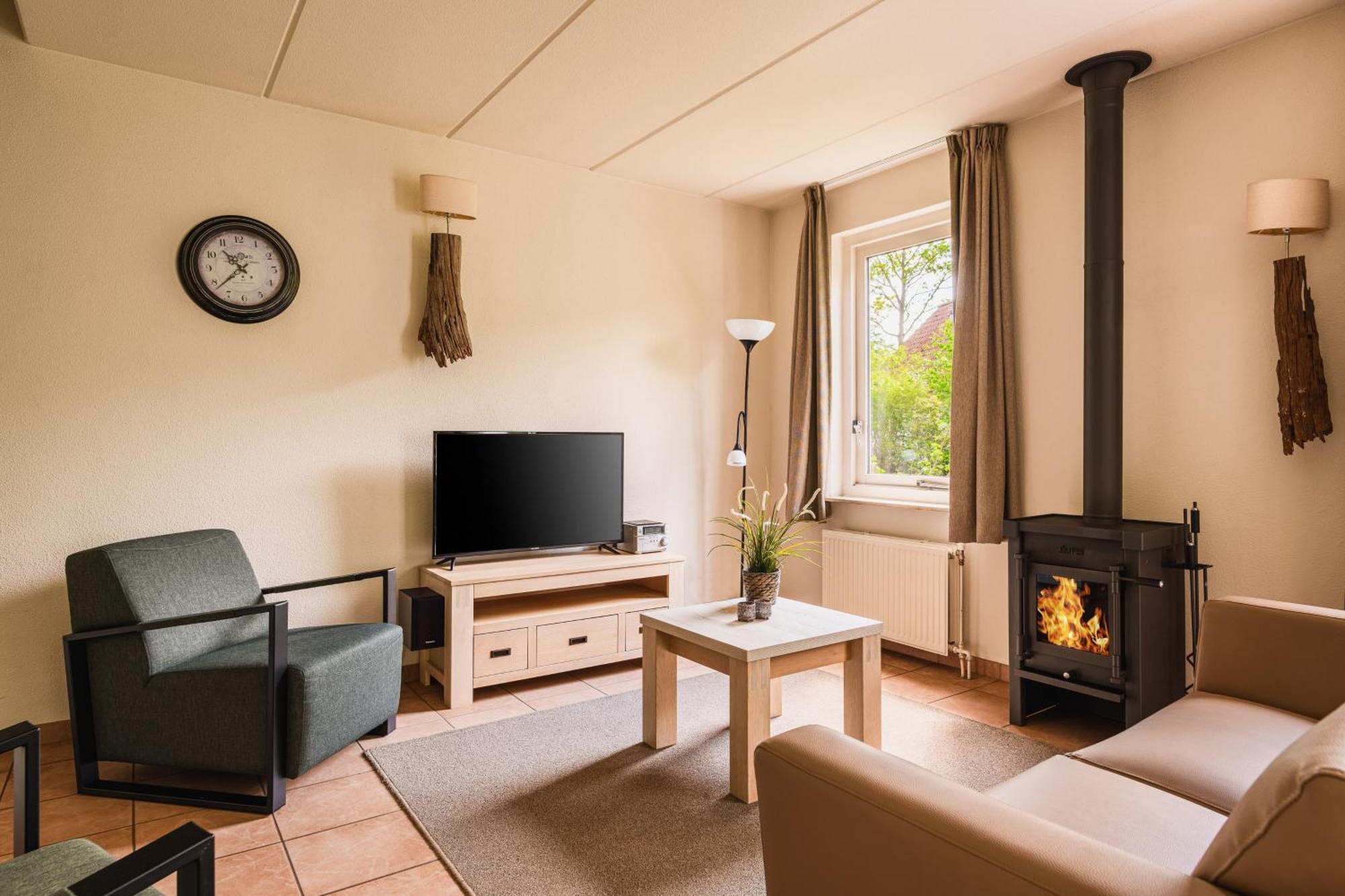 Summio Bungalowpark Het Drentse Wold Hoogersmilde Habitación foto