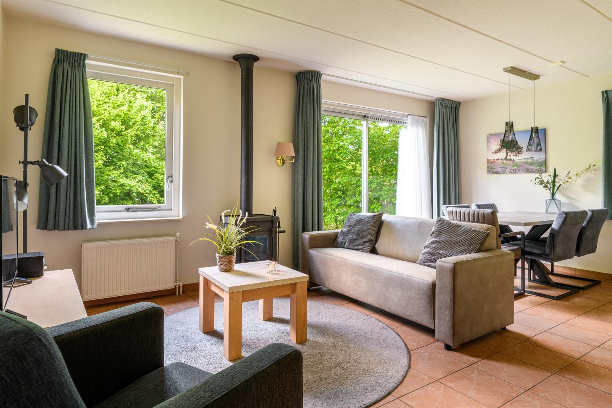 Summio Bungalowpark Het Drentse Wold Hoogersmilde Habitación foto